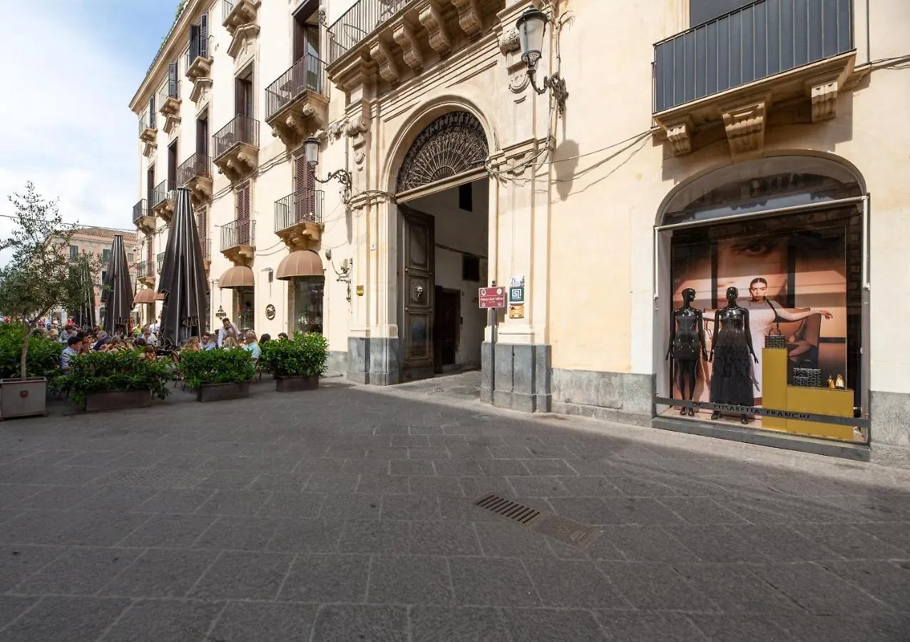 La Regina Del Duomo Catania Centro Otel